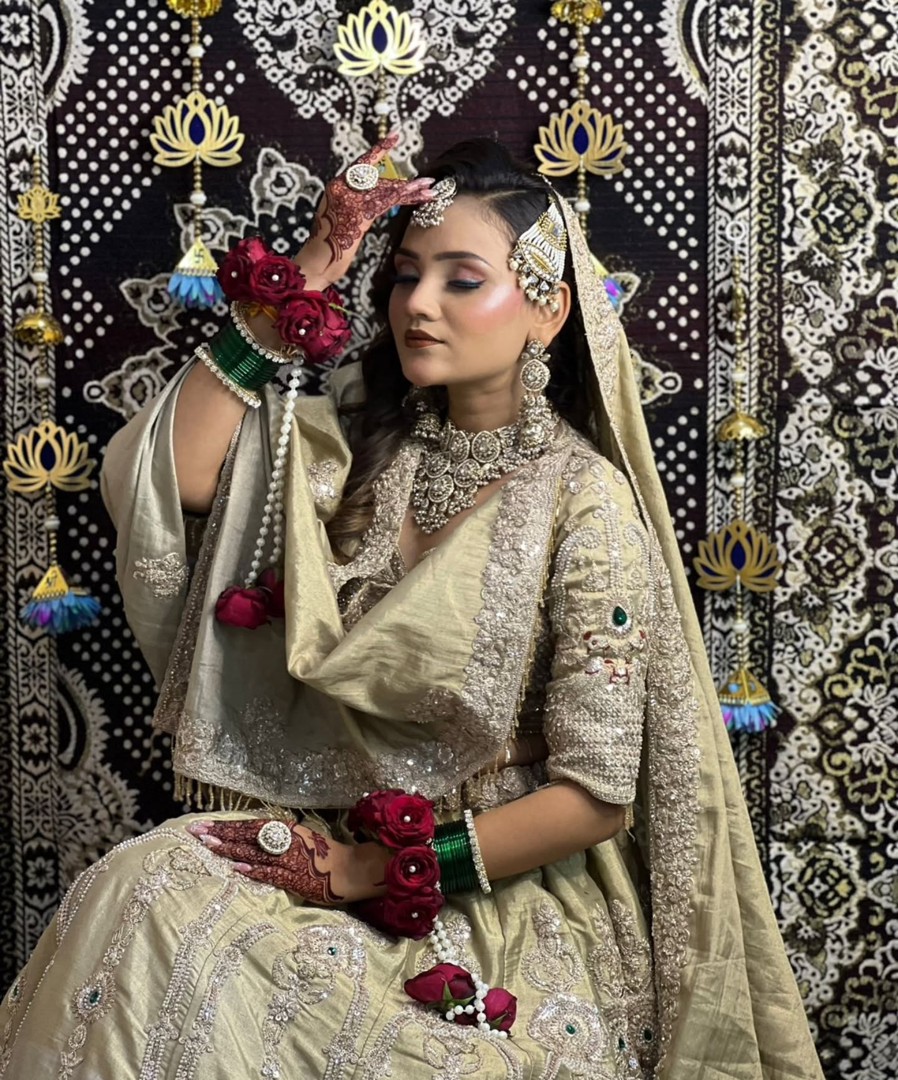 Velvet Royal Bridal Look